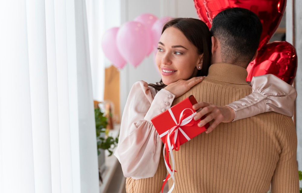 Anniversary Gift Ideas and Delivery in Amman